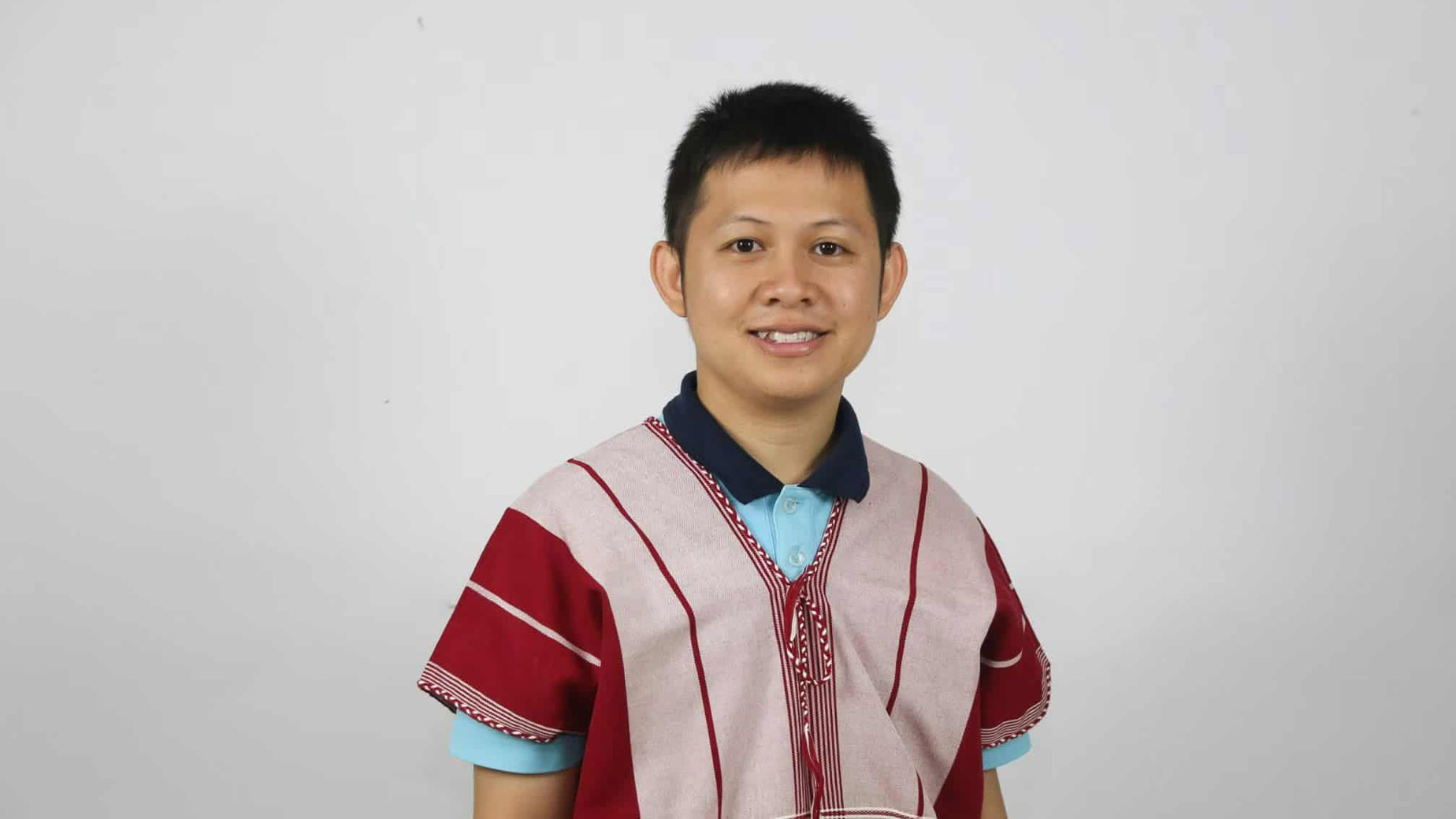 เจงกิ อยู่ตะ นักสื่อสารชาติพันธุ์กะเหรี่ยง ที่มา: เจงกิ อยู่ตะ