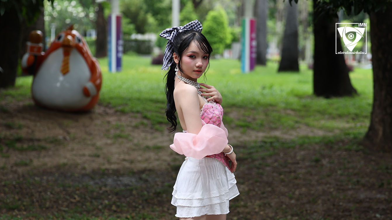 นุ่น (ณิชารีย์ แซ่ย่าง) ตัวแทนศิลปินฝึกหัดกับทาง Rise of Hmong Star